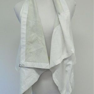 ✨ Helmut Lang Asymmetrical White Leather Vest